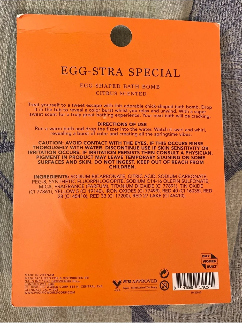 Holler Egg-Stra Special Citrus Scented Egg Bath Bomb